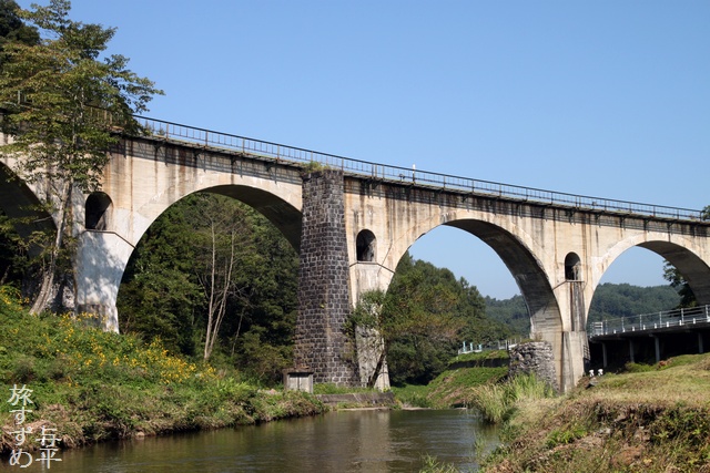 遠野・岩手県遠野市・めがね橋・卯子酉神社・遠野駅・カッパ像・遠野食肉センター・ジンギスカン定食・カッパ淵・語り部・とおの昔話村・五百羅漢・デンデラ野・新川神社・風の丘・伝承館・山口の水車・柳田国男・続石・千葉家・綾織の水車・乳神様・ふるさと村・高清水展望だ代・トオヌップ・画像・旅すずめ・与平