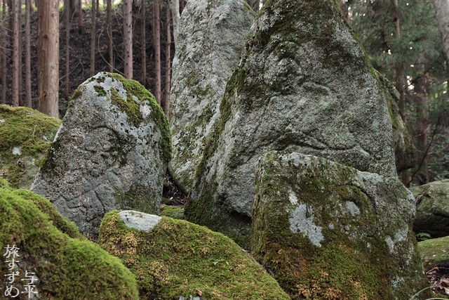 遠野・岩手県遠野市・めがね橋・卯子酉神社・遠野駅・カッパ像・遠野食肉センター・ジンギスカン定食・カッパ淵・語り部・とおの昔話村・五百羅漢・デンデラ野・新川神社・風の丘・伝承館・山口の水車・柳田国男・続石・千葉家・綾織の水車・乳神様・ふるさと村・高清水展望だ代・トオヌップ・画像・旅すずめ・与平