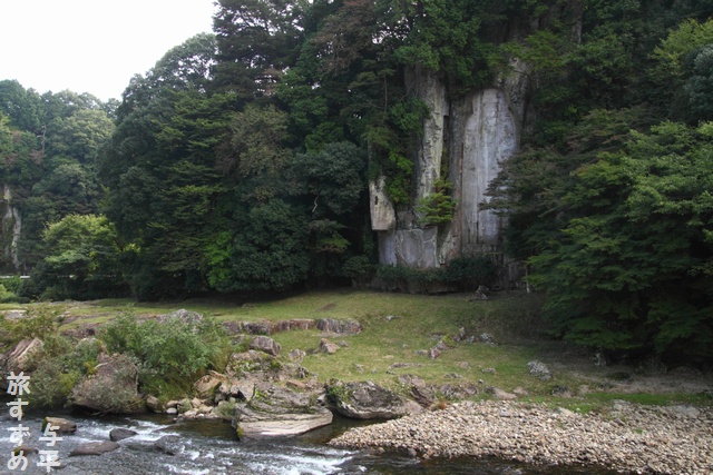 大野寺磨崖仏・奈良県宇陀市・画像・旅すずめ・与平