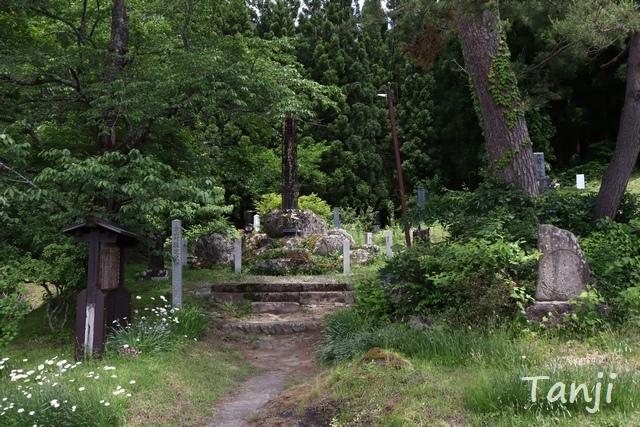 02 96 仙臺藩戊辰戦歿之碑、山形県金山町.jpg