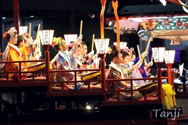 09 日高火防祭 HitakaHibuseMatsuriFestival 岩手県奥州清水沢.jpg