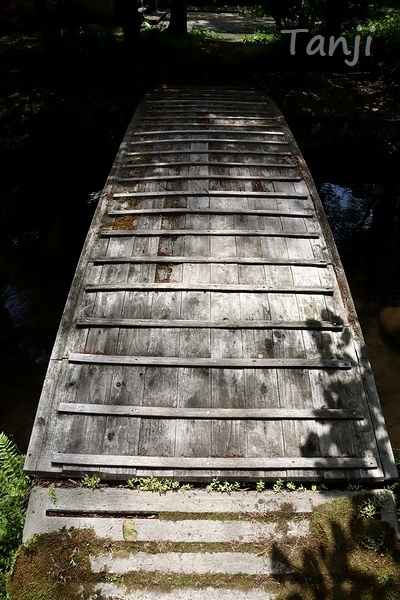 17 96 山形県金山町、金山の町並み、大堰、画像 Yamagata Kaneyama.jpg