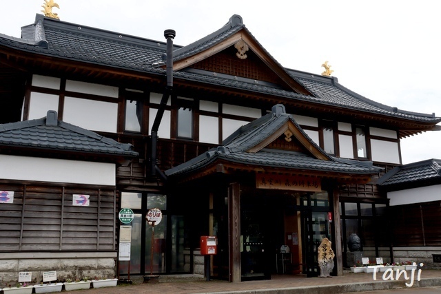 96 真室川駅、山形県真室川町、画像、mamurogawa station.jpg